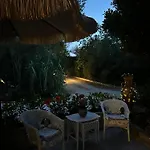 דירה Casetta Maca Fronte Mare סן פייטרו אין בוואניה